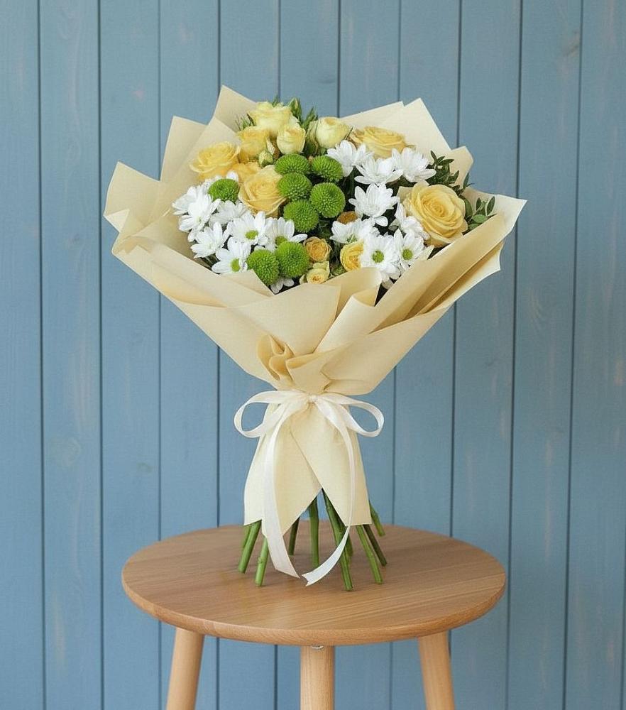 Букет цветов из: Хризантемы и Розы в Краснослободске Волгоградской области