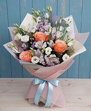Букет цветов из:  Лизиантусы, Розы, Альстромерии и Гипсофила в Краснослободске Волгоградской области